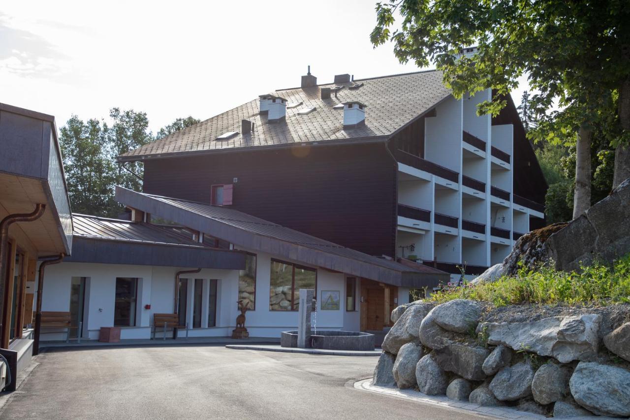 Alpenlodge Val Gronda Obersaxen Buitenkant foto